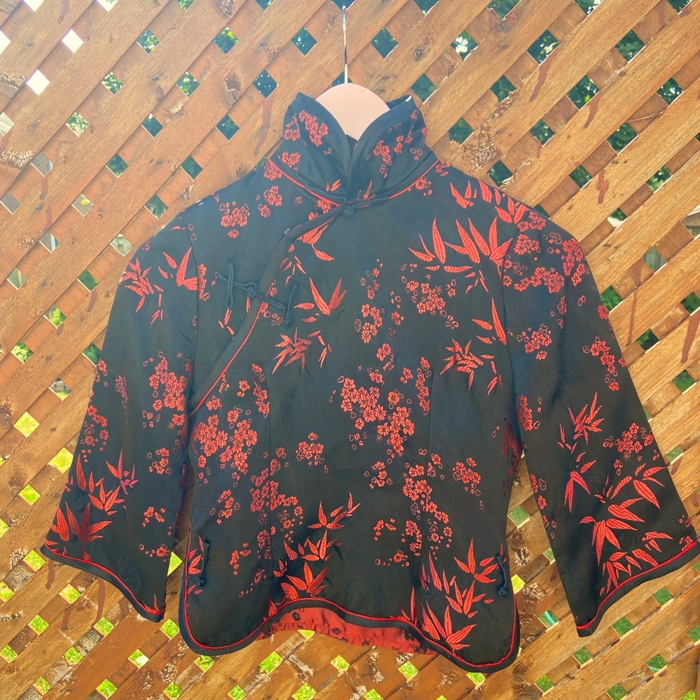🏮Oriental Button-Up Blouse❣️🎎